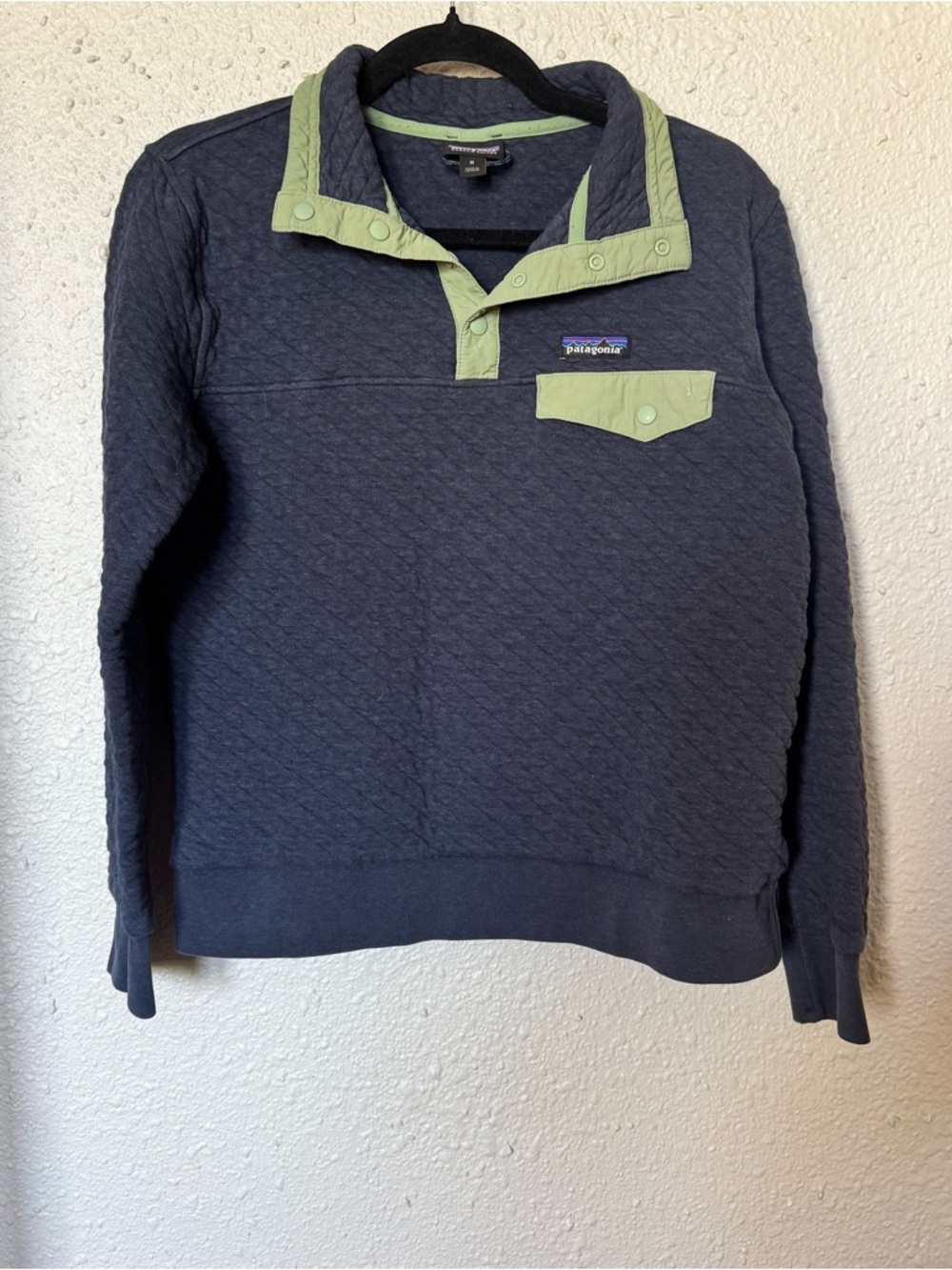 Patagonia Navy Quilted Pullover with Light Green Trim